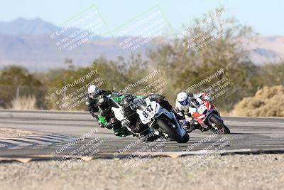 media/Dec-07-2025-CVMA (Sun) [[3e7d2de5dc]]/Race 12- Formula 40 MW and LW/